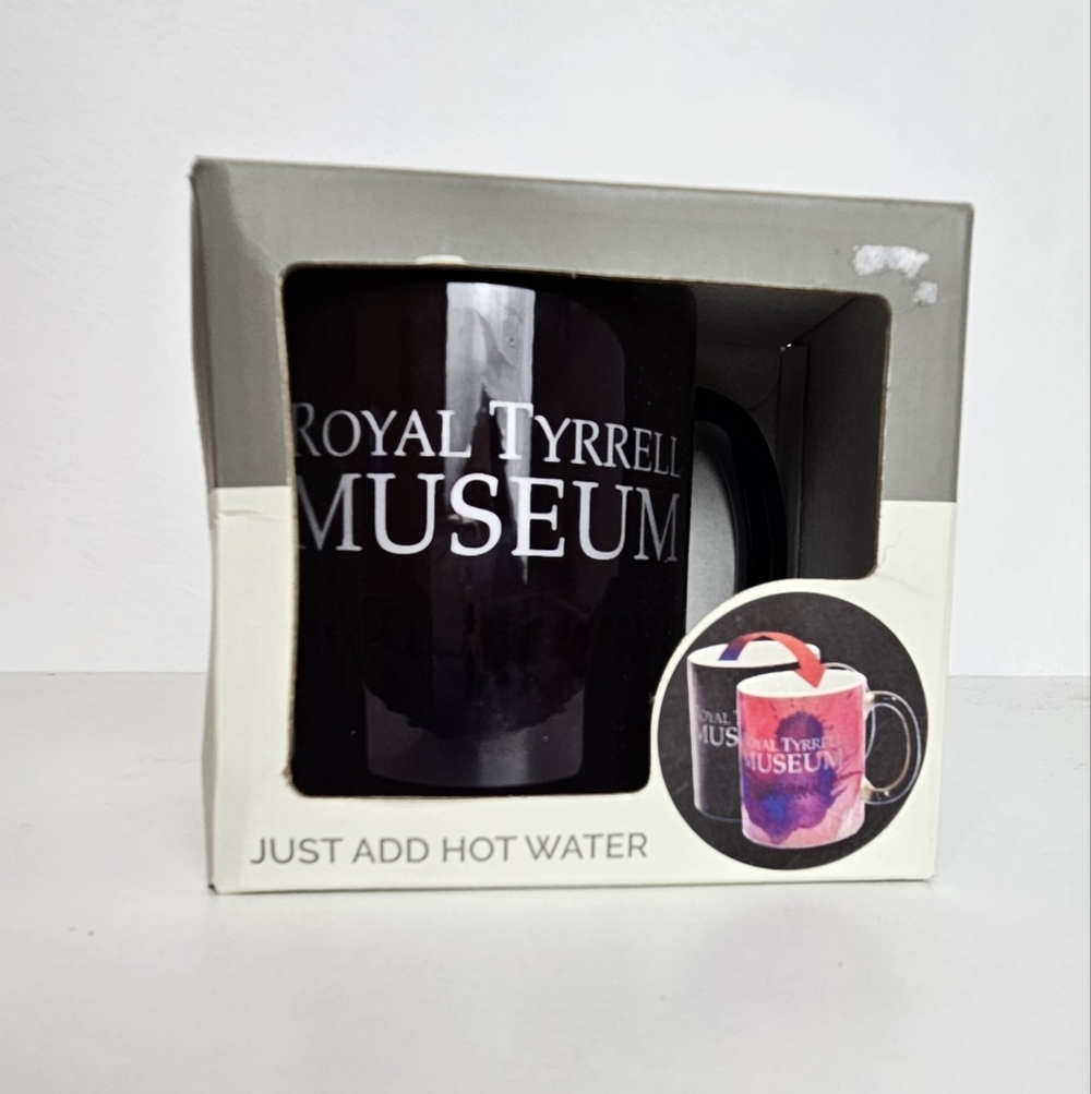 Royal Tyrrell Museum Mug Color Changing Albertosaurus Box Damage